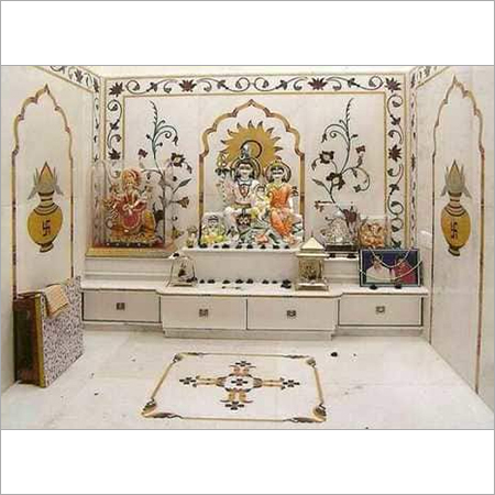 जड़ाऊ कार्य वाला संगमरमर का मंदिर