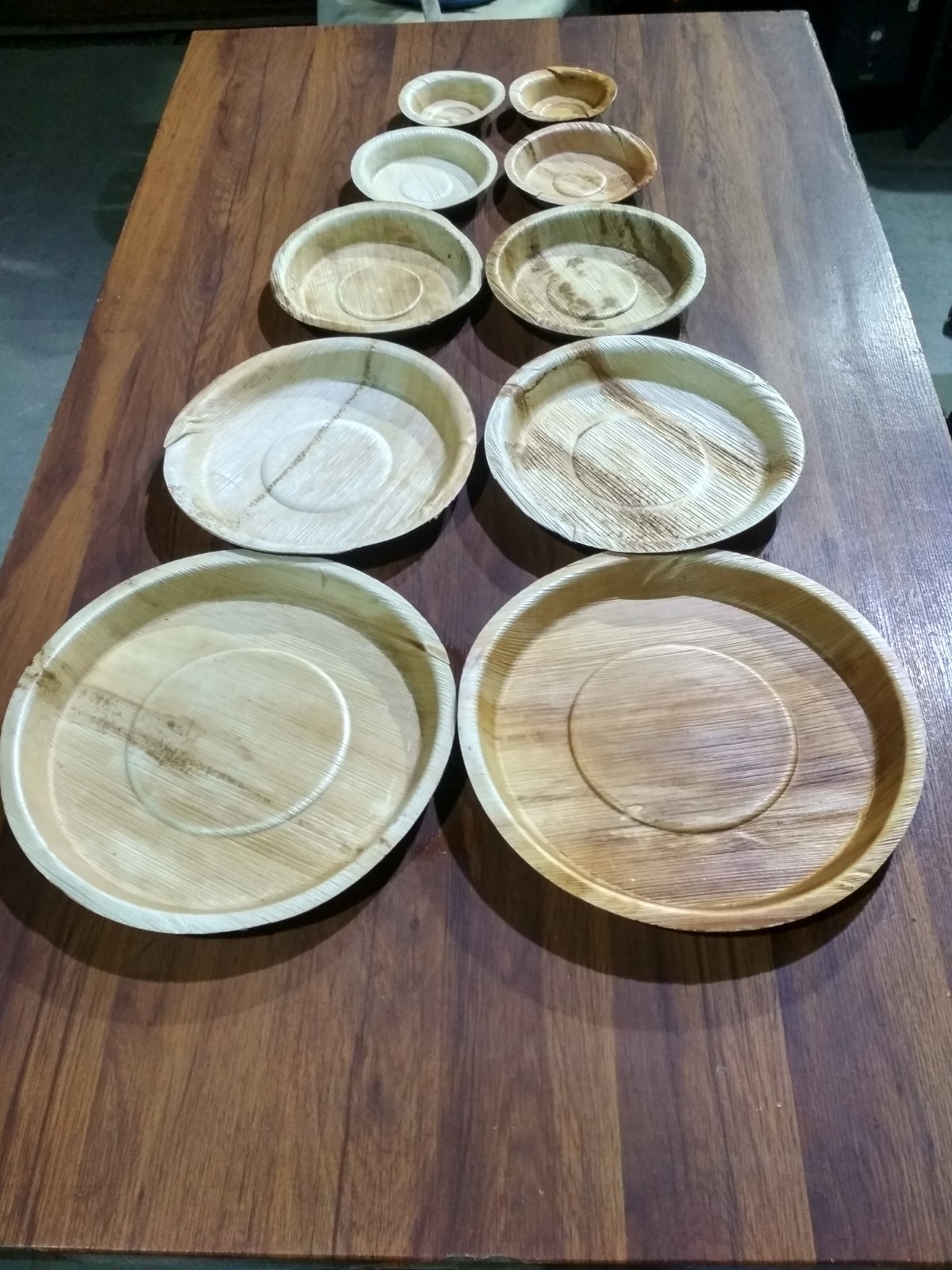Areca Leaf Round Plate - 8 Inch Diameter | Chemical-free, Eco-friendly, Natural Brown Serving Dish For Events And Parties