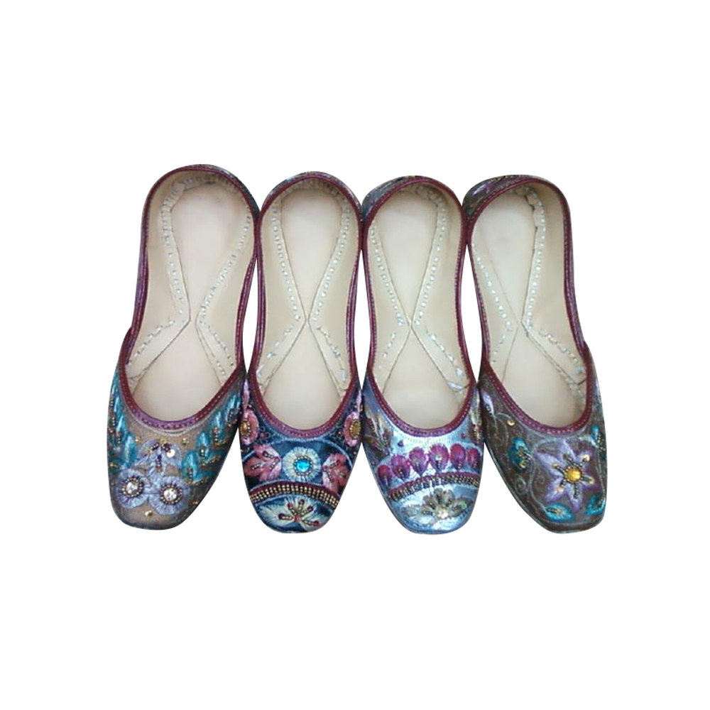 Ladies Leather Ethnic Mojari