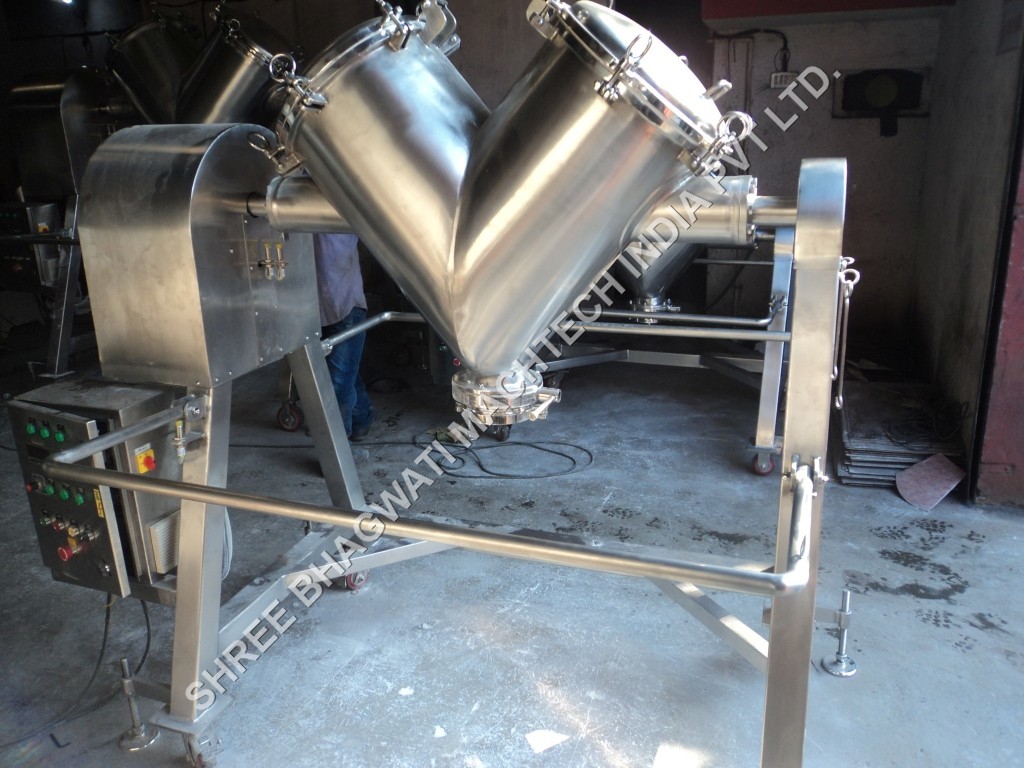 V Type Blender - Type 316 Stainless Steel, 5/10/15 Cu.ft. Capacity | 240 Grit Polished Interior, Easy-to-clean Exterior