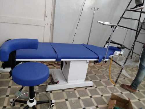 स्टील कंट्रोल पैनल ओटी टेबल