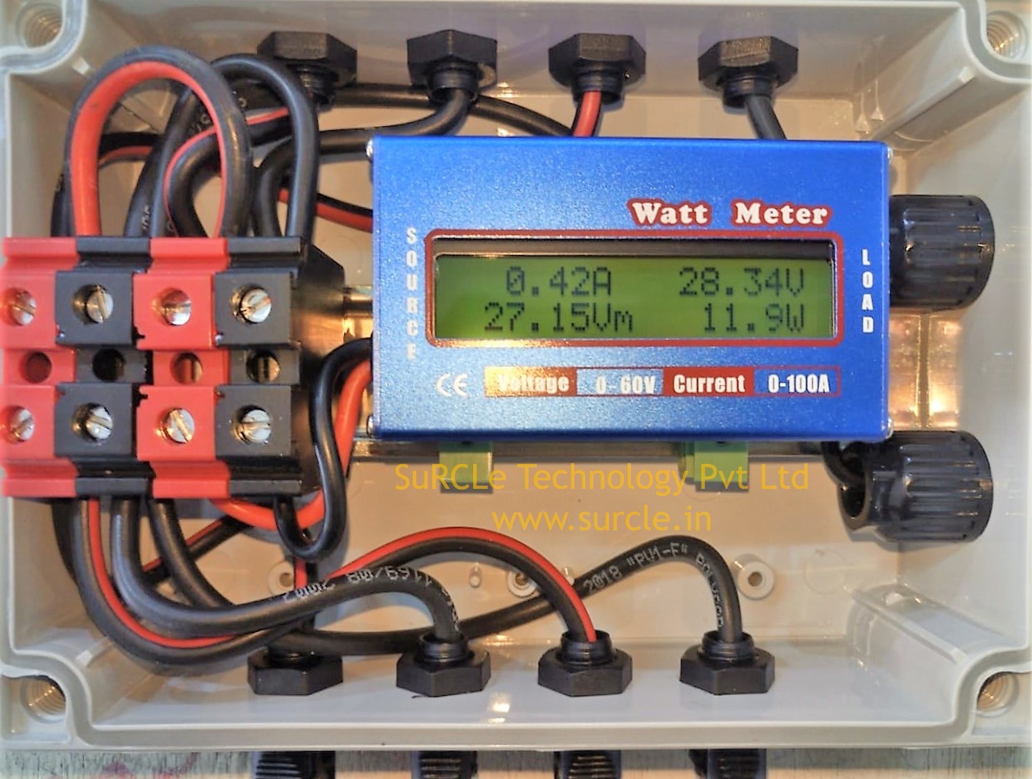 Xlpe Surcle Solar Off-grid 4 In 1 Out Dc Combiner Box With Display