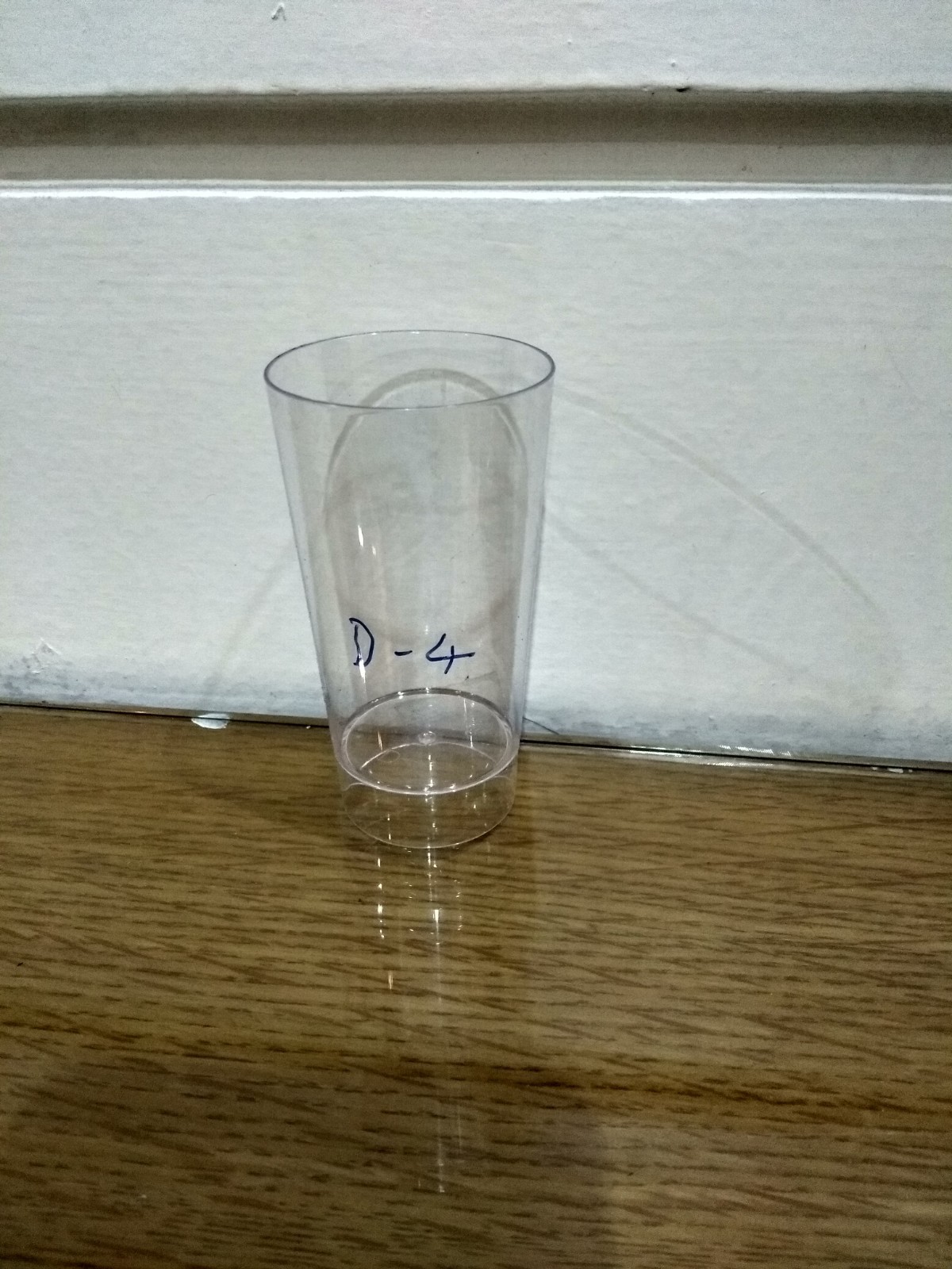 Transparent Plastic Mousse Glass
