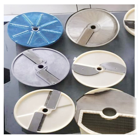 Table Top Vegetable Cutting Machine - Capacity: 60-120 Kg/hr