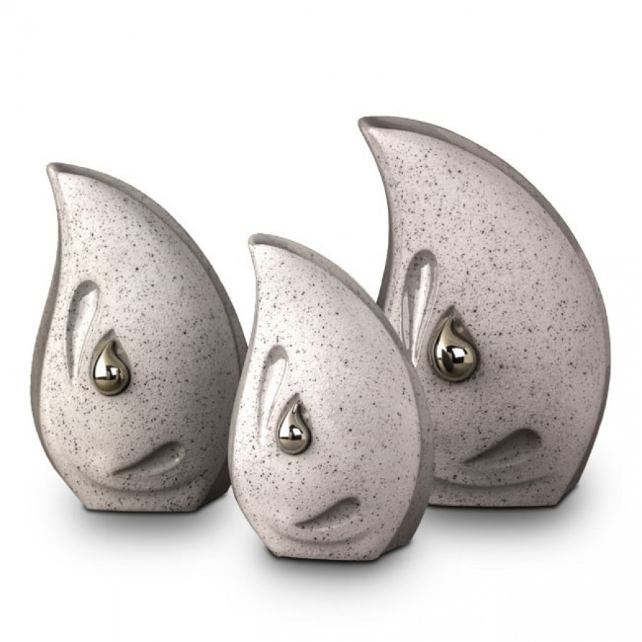 Tear Drop Urn By Brassworld India