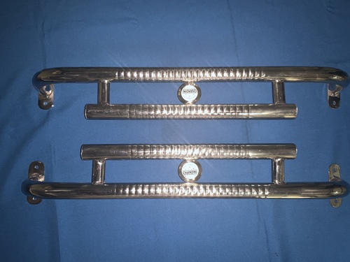 स्टेनलेस स्टील 102 - साइड मडगार्ड बम्पर 1a पाइप (Ss)