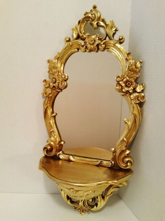 Golden Dressing Table - Copper With Solid Wood , 24-carat Pure Gold Plated Finish, Intricate Engraving, Scratch-resistant Mirror, Customizable Size