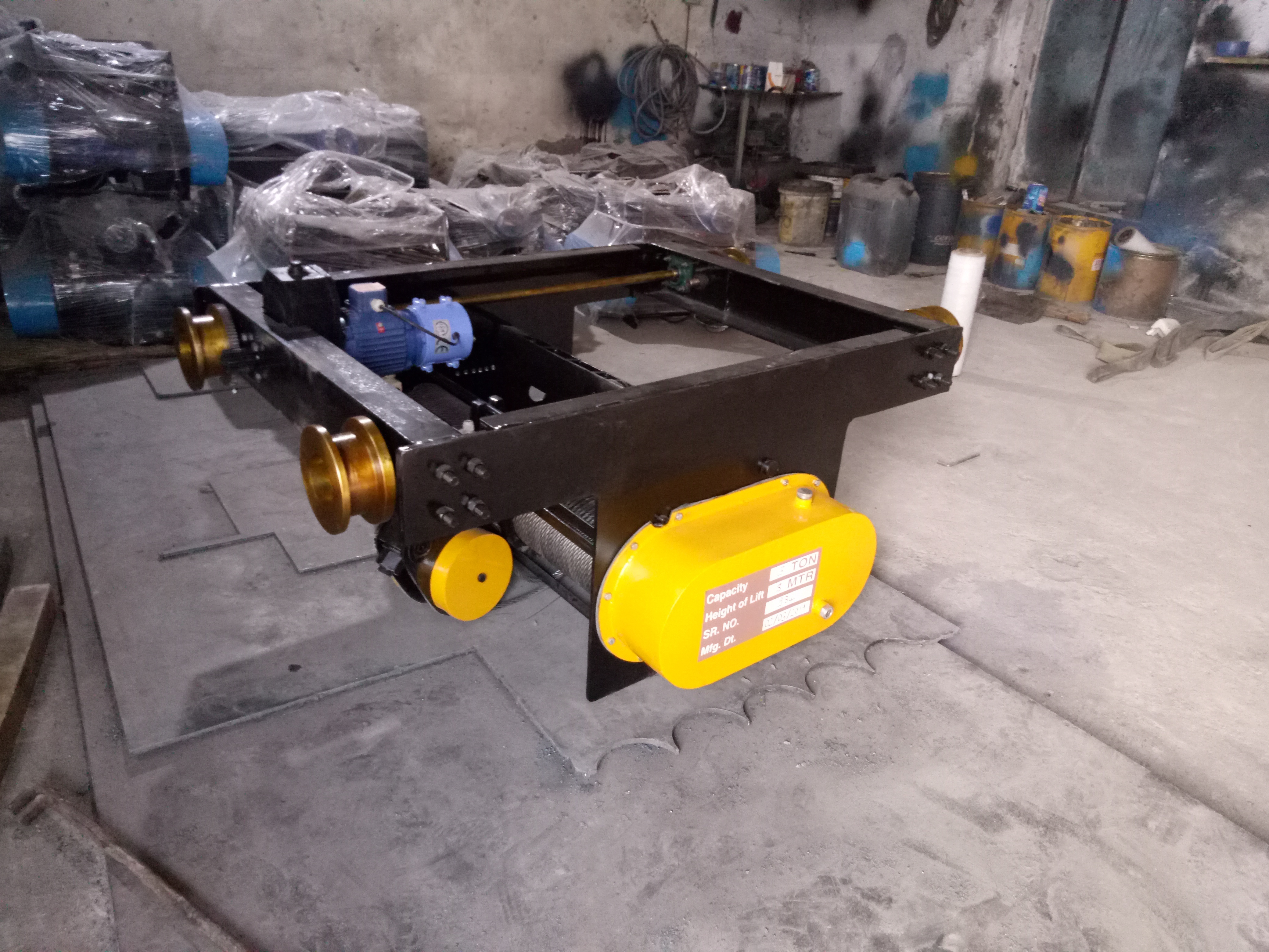 Crab - Customizable Steel Design | 1000 Kg Weight Capacity, 1.5 Kw Motor Power, 10 M/min Speed, 415 V Voltage, 1:20 Gear Ratio