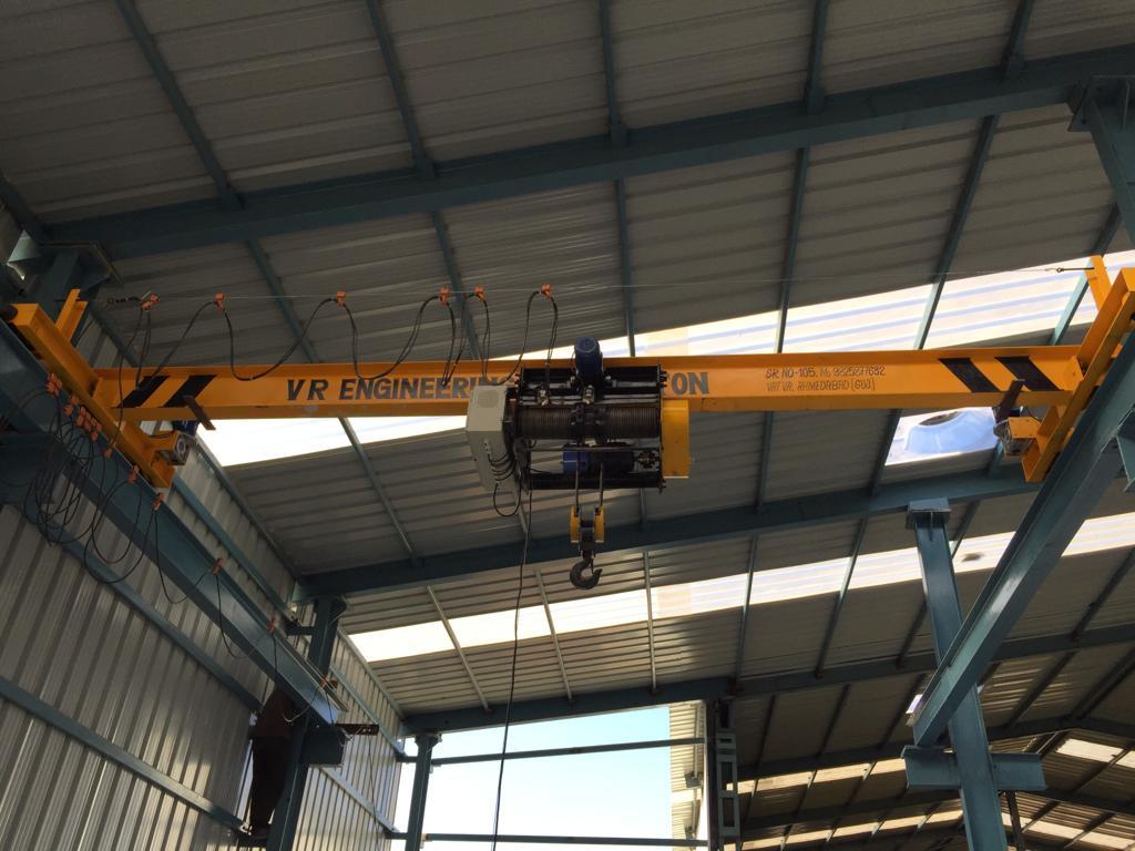 Single Eot Girder Crane - Pendant Control, Factory Application | 1-year Warranty, Emergency Stop, Limit Switch, Product Lifting
