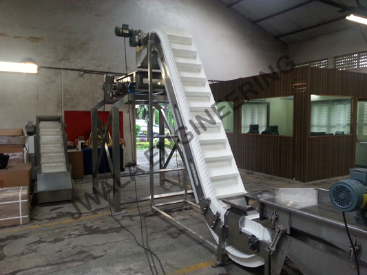 Plastic Modular Belt Conveyor Load Capacity: 1000 - 10000 Kilograms (Kg)