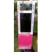 High Tech Digital Selfie Cheap Mirror Me Photo Booth For Sale Usage: Decorative