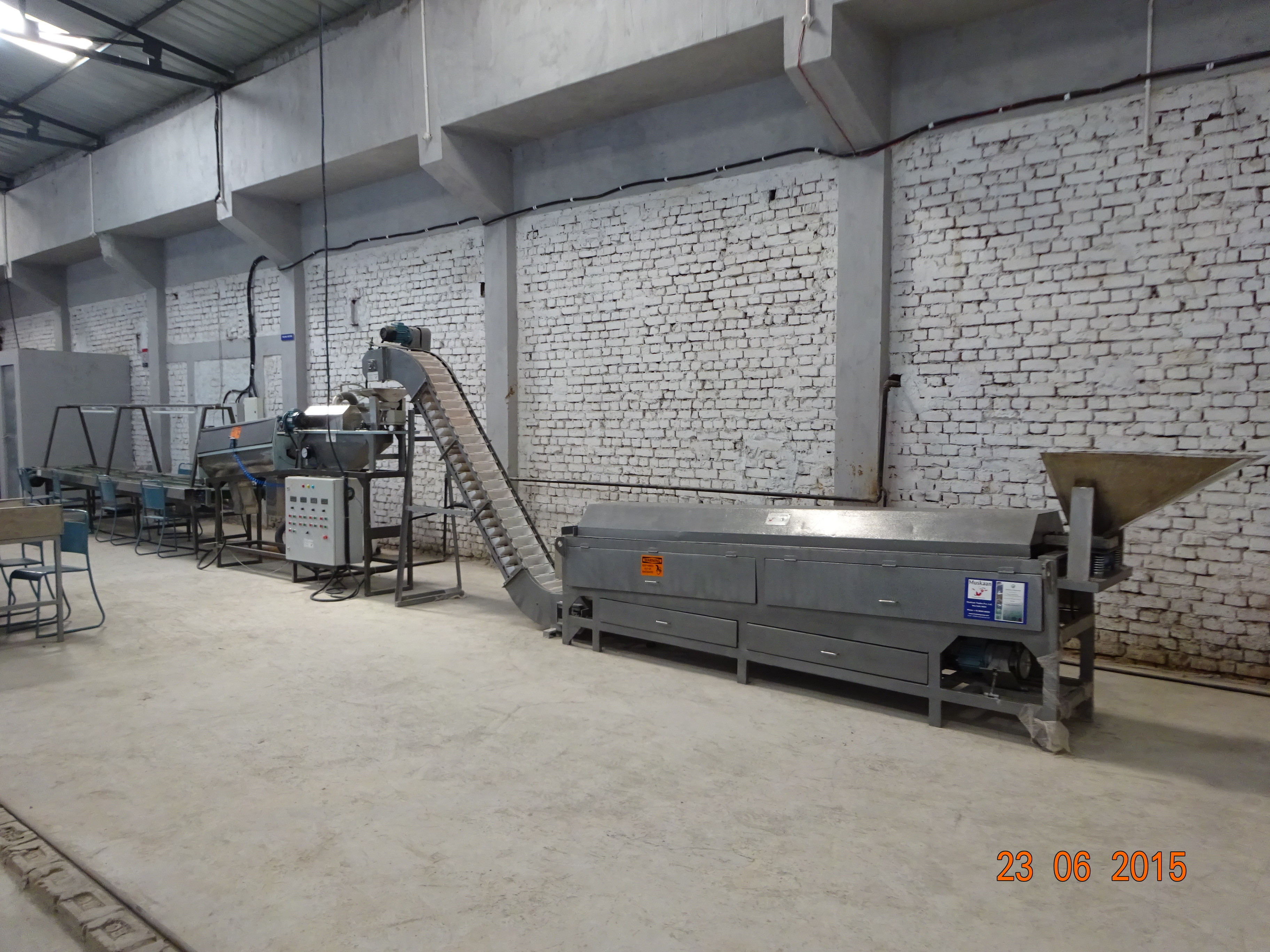 Automatic Cashew Peeling Machine Capacity: 150-200 Kg/hr