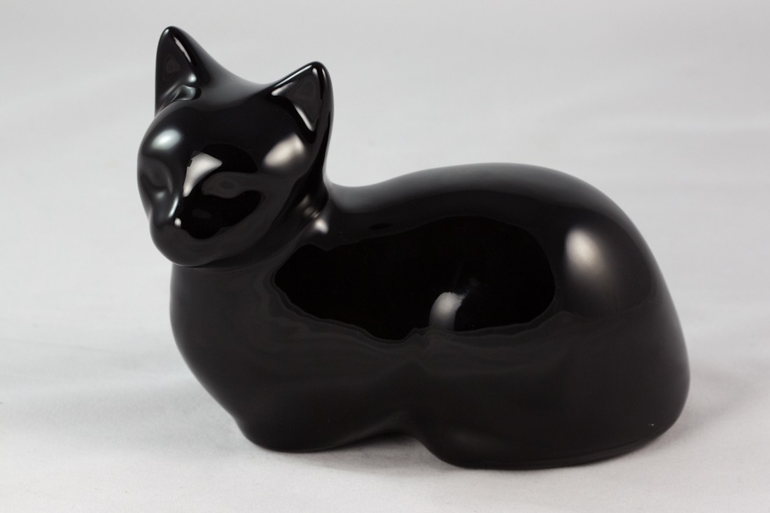 Black Resting Cat Urn