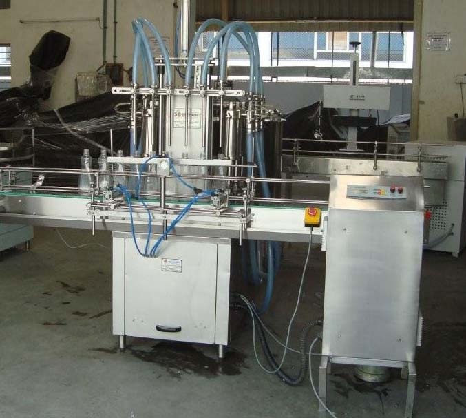 Automatic Four Head Filling Machine Capacity: 10 Ml To 1000 Ml