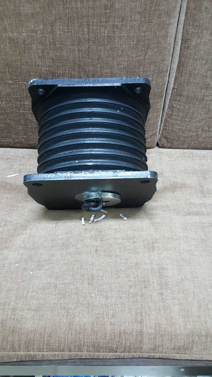 Off Road Heavy Vehicle Mounts - Industrial-grade Steel Silver And Black Finish | Designed For Robust Performance And Durability