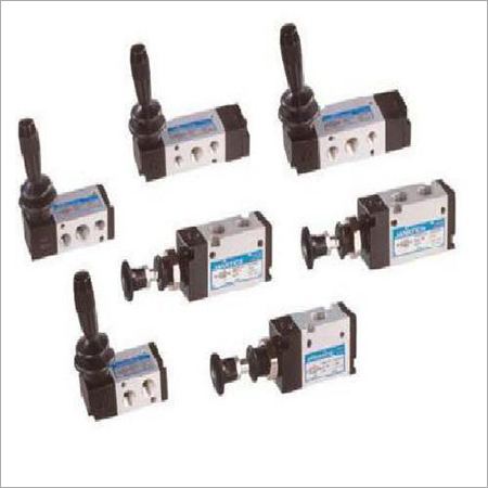 Manually Operated Valves DS2 - Aluminium, G1/8 Port Size, 5-60°C Operating Range, 8 Bar Max Pressure | Medium Compressed Air, White and Black, 450 lts/min Flow