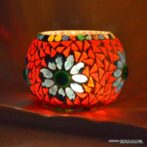 Flowered Design Glass Small T Light Candle Holder - Style: Antique Imitation