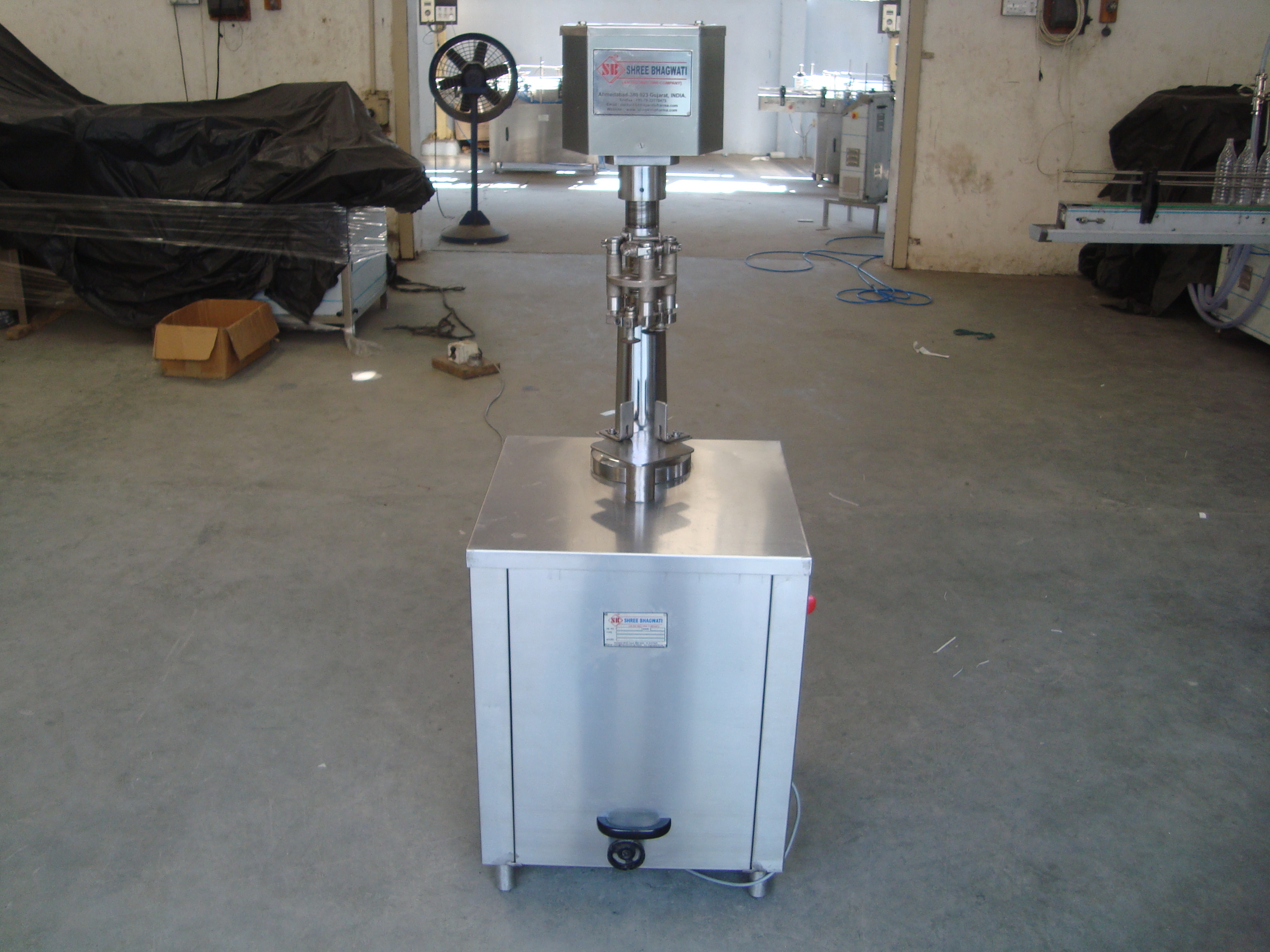 Semi Automatic Single Head Ropp Capping Machine - Stainless Steel, 1 Hp Electric Motor, 8-10 Bpm Output | Precision Sealing With Uniform Torque For Beverage, Food, Chemical Applications