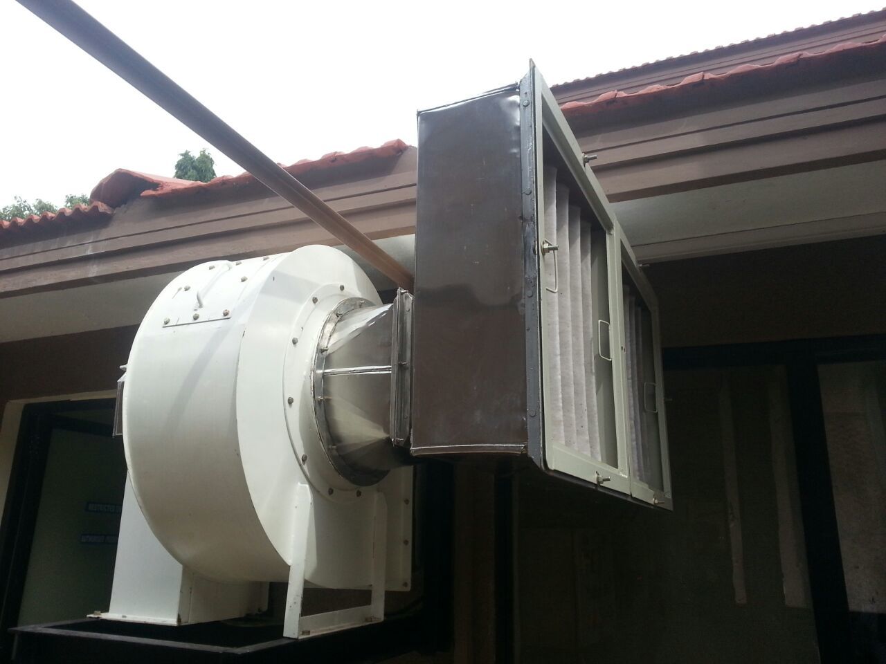 Centrifugal Blower - Steel, Variable Dimensions , 10000 Cfm Airflow, 10-50 Kw Power, 70 Dba Noise Level, Is 13651 Compliance