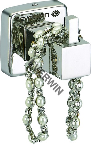 सिल्वर रोब हुक