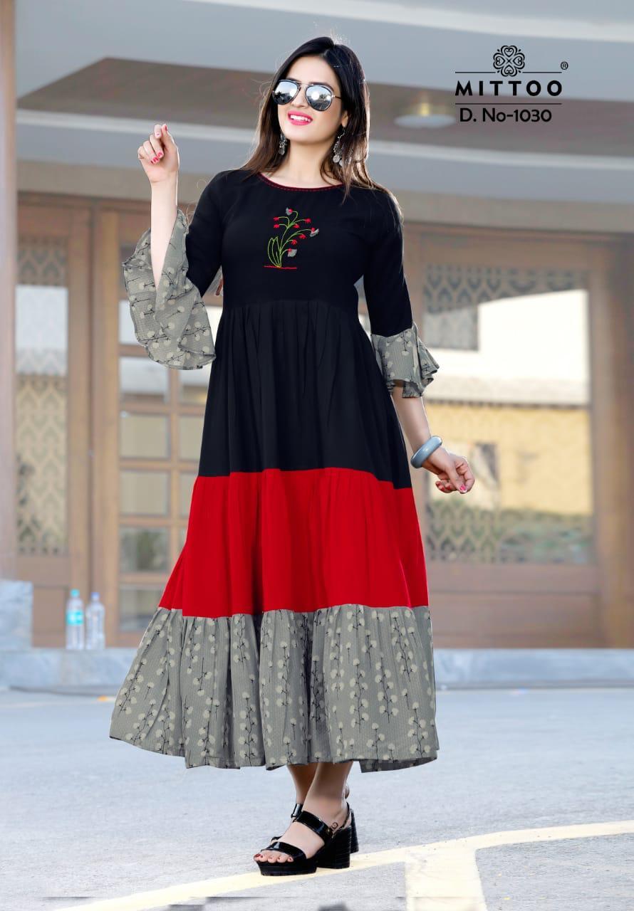 Ladies Designer Kurti Decoration Material: Cloths