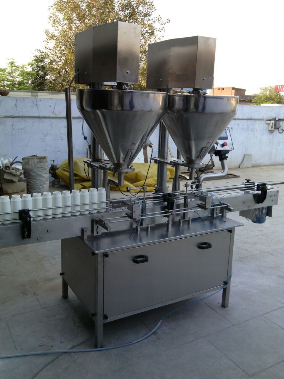 Automatic Powder Filling Machine Capacity: 5 To 1000 Gram