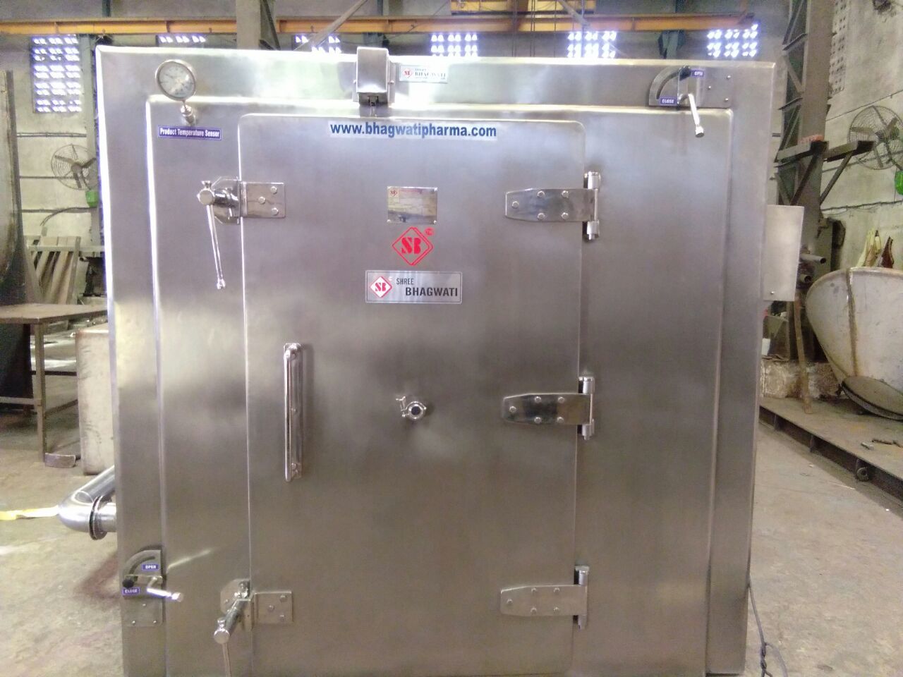 Vacuum Tray Dryer - Automatic Grade: Automatic
