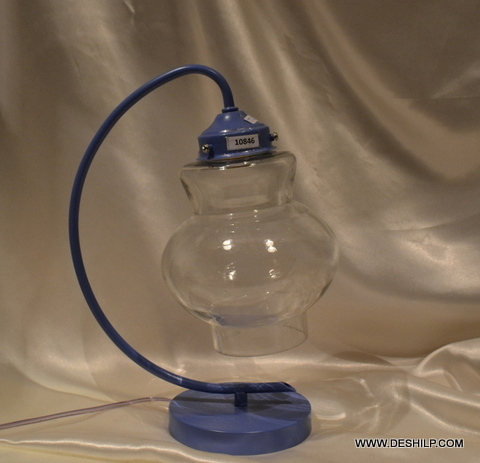 नाइट स्टडी के लिए पारदर्शी ग्लास मोज़ेक टेबल