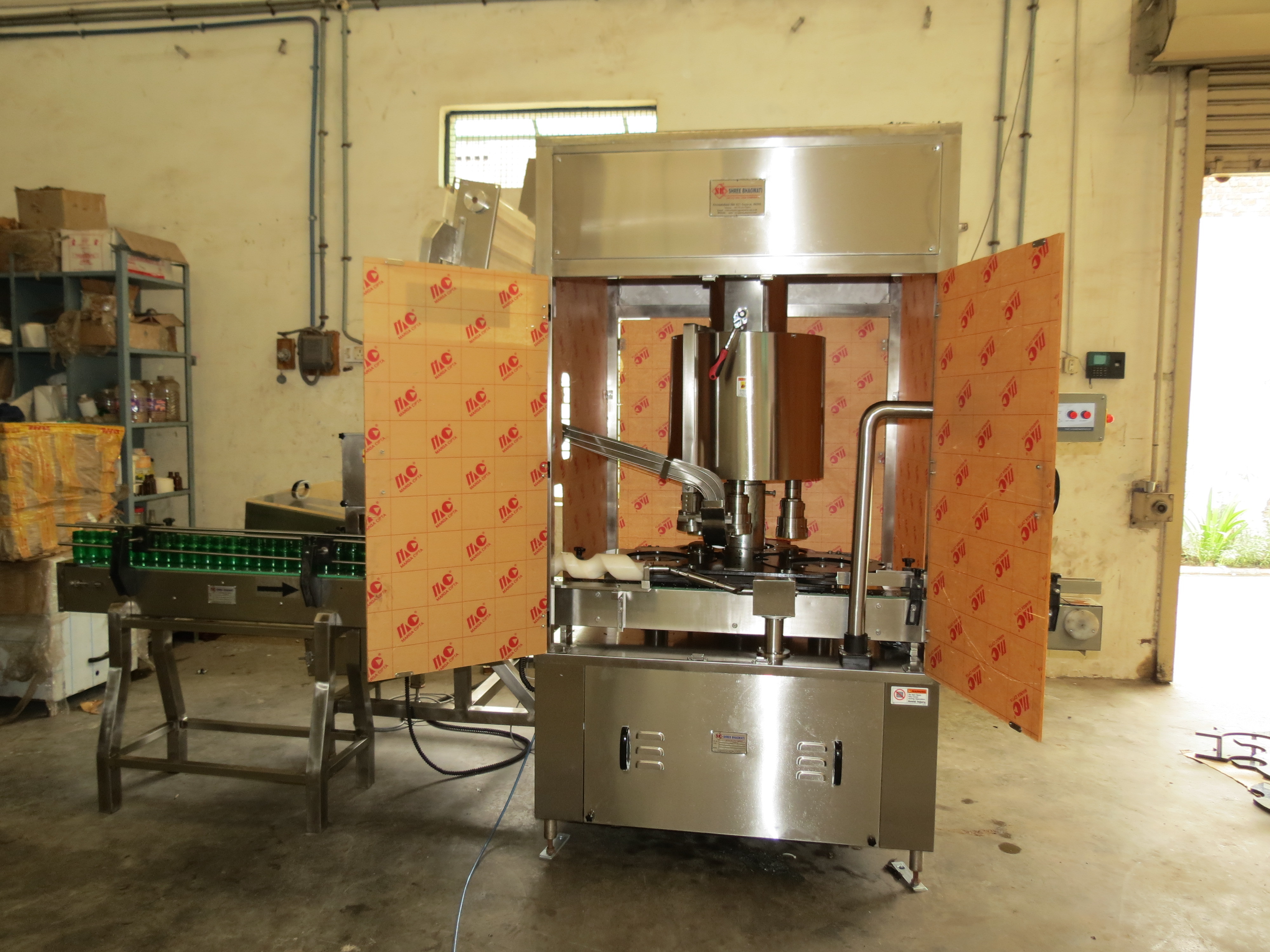 Automatic 4 Head Screw Capping Machine - Capacity: 10 Ml To 1000 Ml Kg/hr