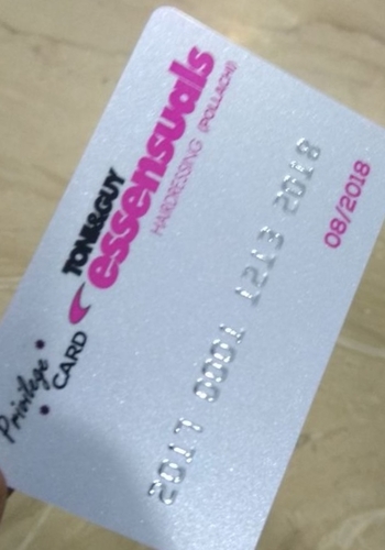 पीवीसी धात्विक उभरे हुए कार्ड