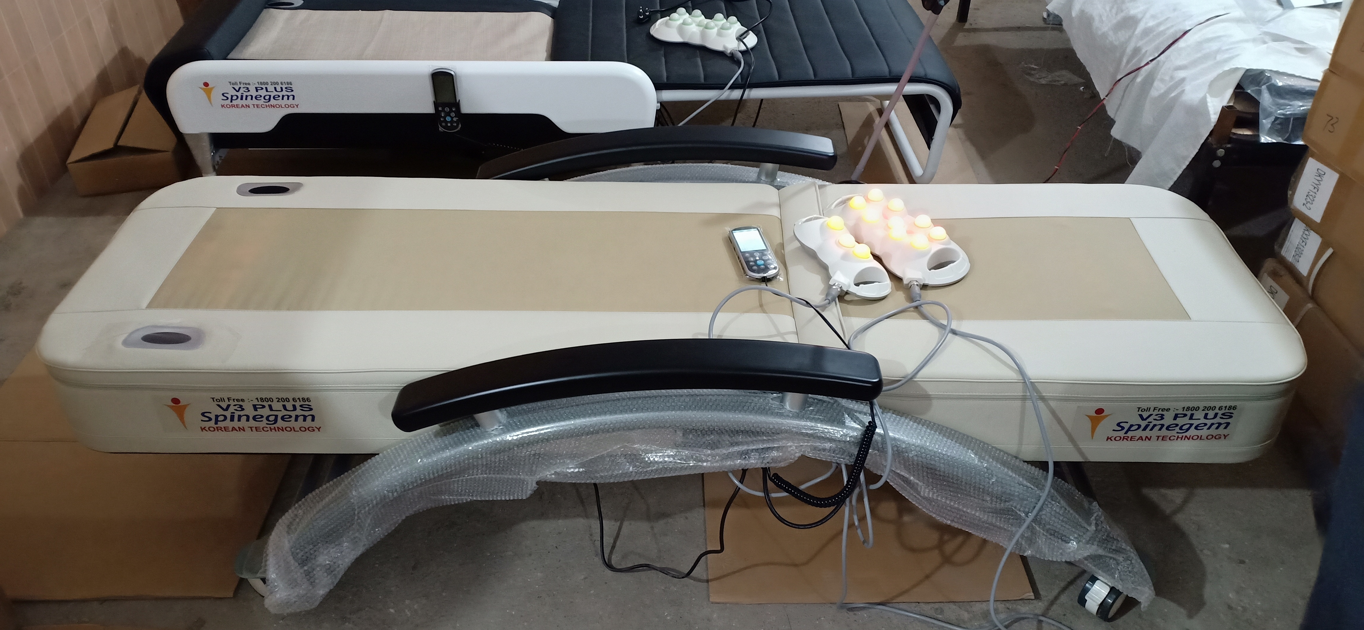 Thermal Massager Bed Electricity Consumption: 220-350 Watt (W)