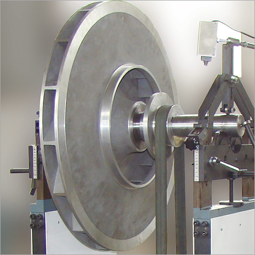 Motor Rotor Belt Drive Balancing Machine