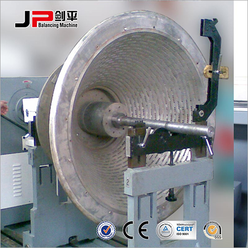 Multistage Pump Impeller Joint Drive Balancing Machine