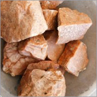 पोटाश फेल्डस्पार लंप्स