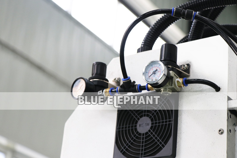 2030 3 Spindles Router Cnc For Door Making With Air Cooling Spindls Dimension(l*w*h): Customized Millimeter (Mm)