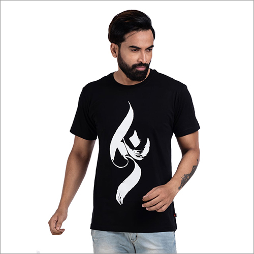 पुरुषों की गोल गर्दन वाली हाफ स्लीव टी शर्ट