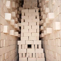 इन्सुलेशन ब्रिक्स