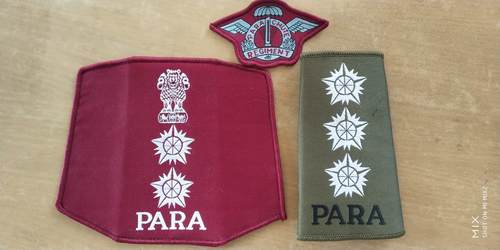 सेना के बुने हुए लेबल