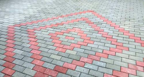 Gray Brick Red  Grey Tile
