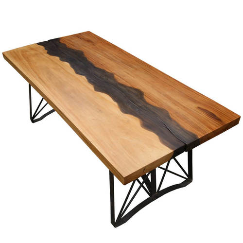 Live Edge Wooden Dining Table Carpenter Assembly