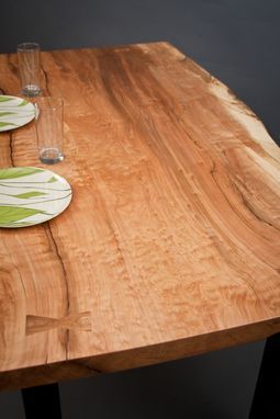 Live Edge Dining Table - Solid Oak Wood, 72x36 Inches , Rustic Elegance And Unique Natural Grain