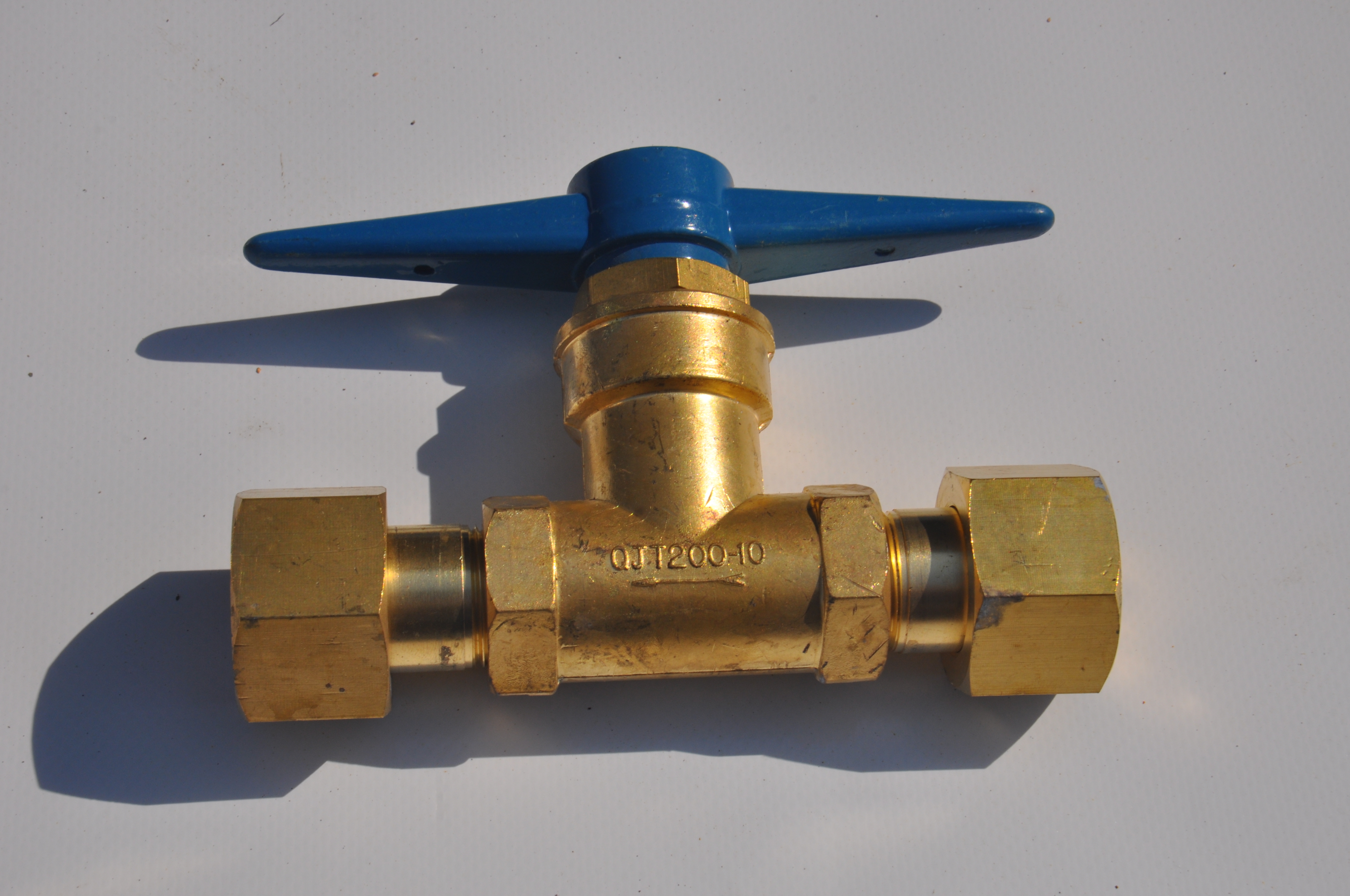Gas Distribution Pipeline Valve