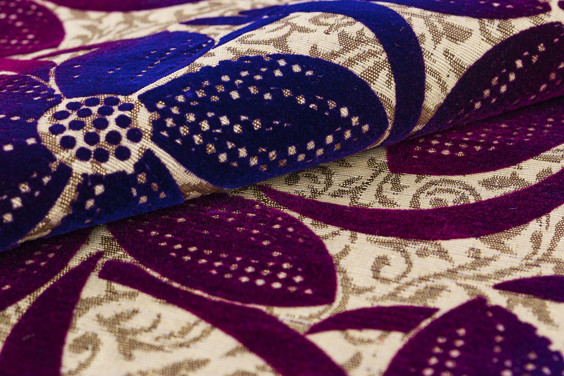 Flock Fabrics - Polyester, 58 Inches Wide | Floral Pattern, Fade Resistant, Easy To Wash