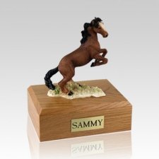 Plating Mustang Brown X Large Horse Cremation Urn