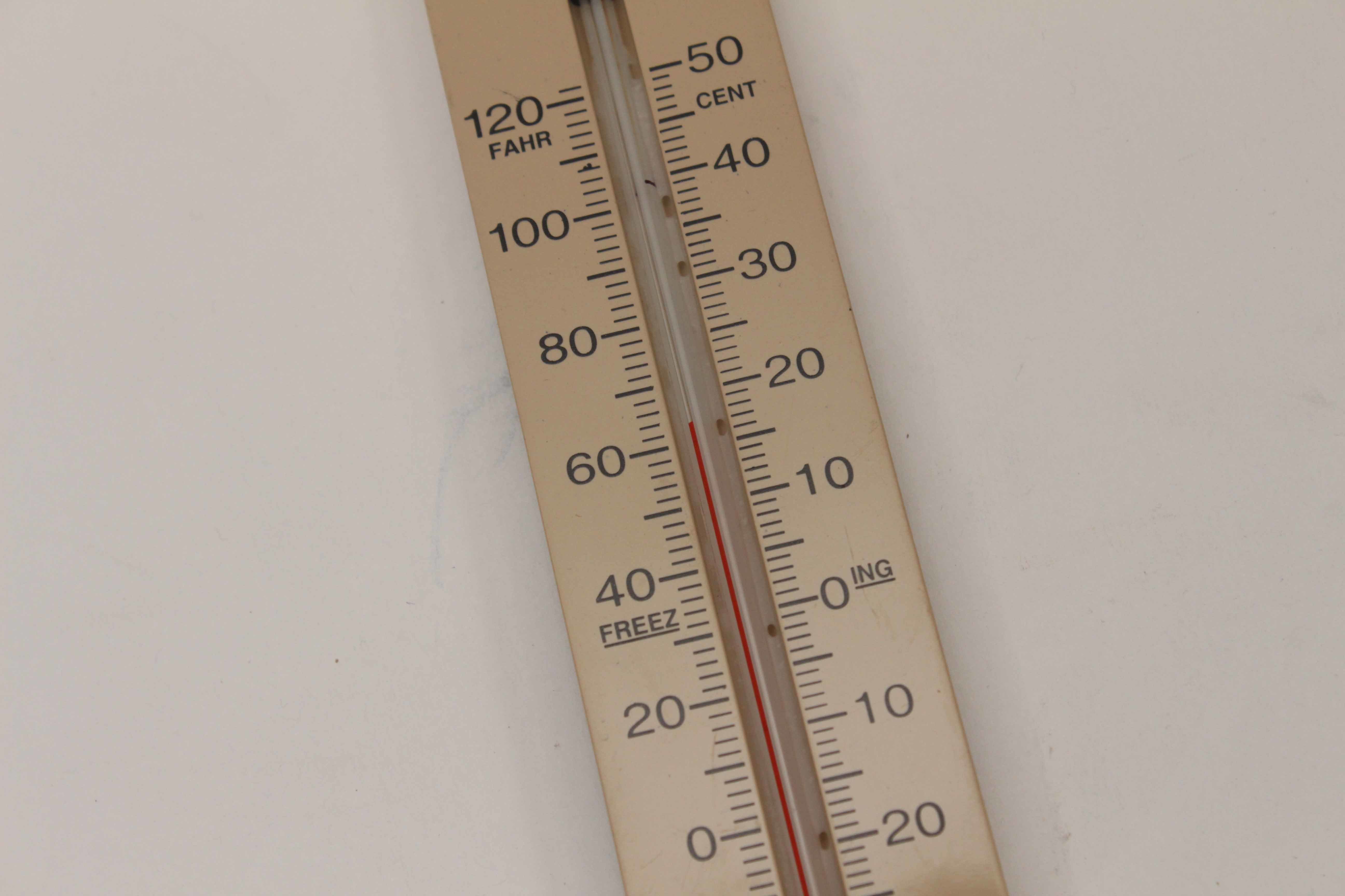 Room Thermometer - Glass & Plastic, 10x2x1 Cm, White | Accurate Readings, Clear Markings, Reliable Results, Wall Mountable, Tabletop Use