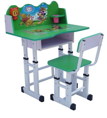 स्टडी टेबल मैट।