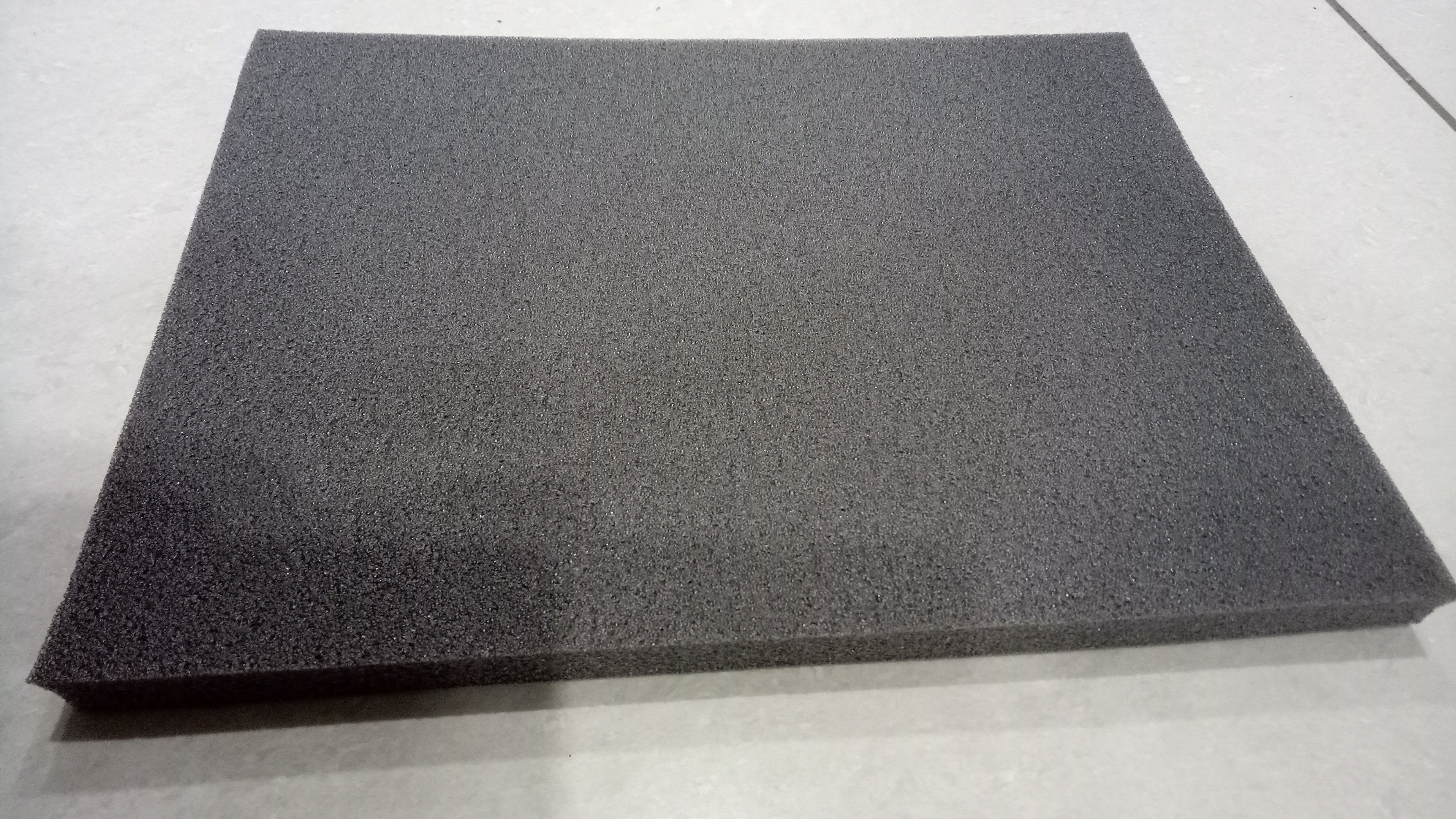 Air Bubble Insulation Roll - Standard Material | Effective Thermal Protection, Lightweight, Flexible