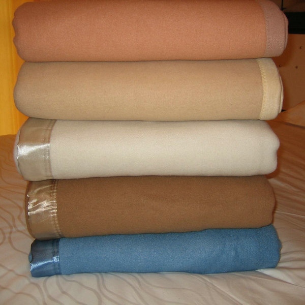 Acrylic Blankets - Acrylic Material, Single Bed Size, Camel Color | Lightweight, Fade Resistant, Soft Texture, Easy To Wash, Shrink Resistant, Warm Comfort