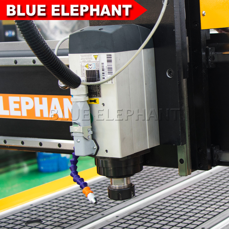 1325 Advertising Company Use Cnc Router, Aluminium Cutting Machine For Wood Furniture Dimension(l*w*h): 3200*2140*1850 Millimeter (Mm)