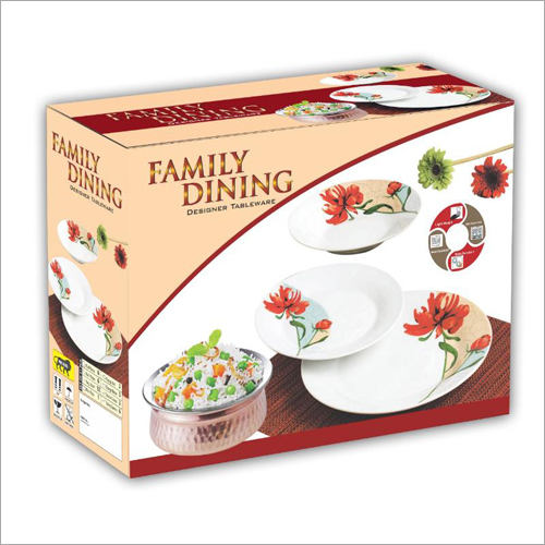 व्हाइट टेबलवेयर डिनर सेट